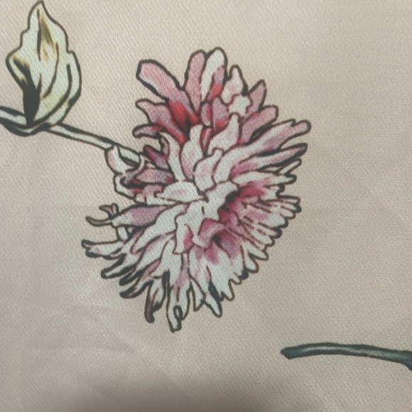 Molly Bracken Tank - Picture 3 of 6